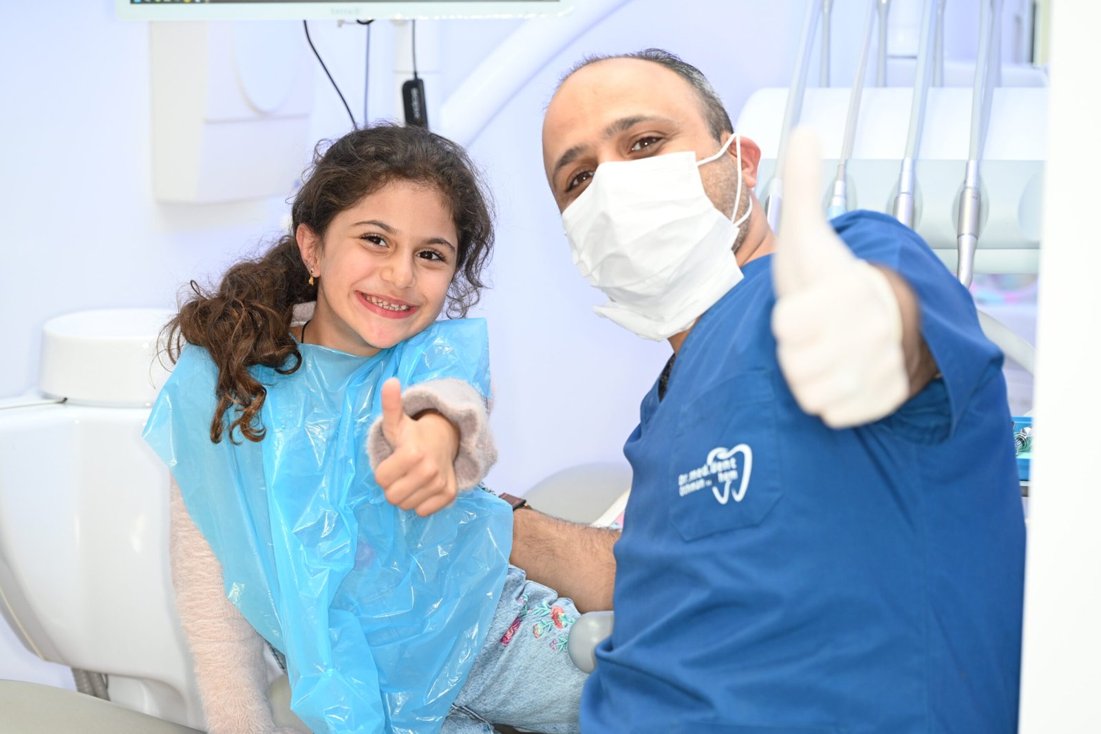 Spielerisches Zähneputzen lernen